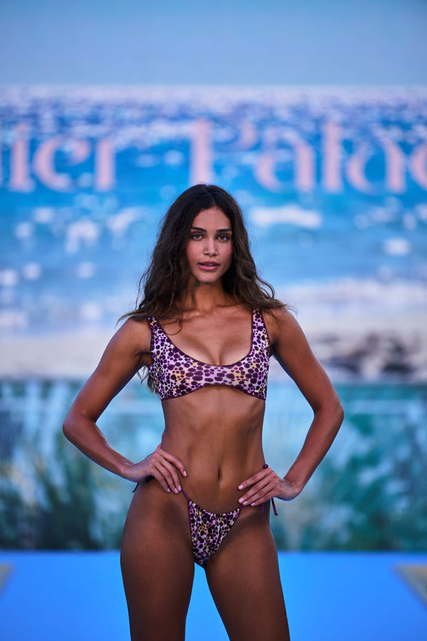 Brassière à fines bretelles