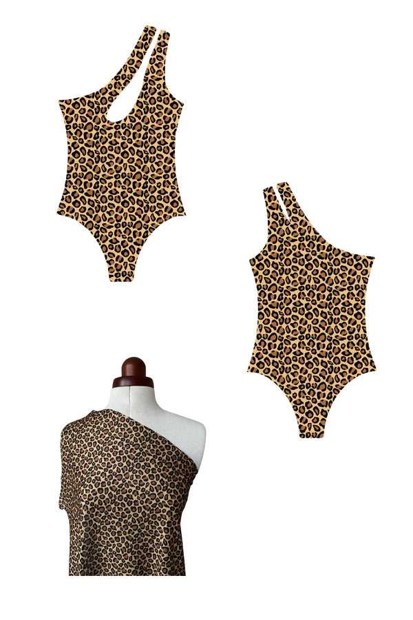 1 pièce asymétrique